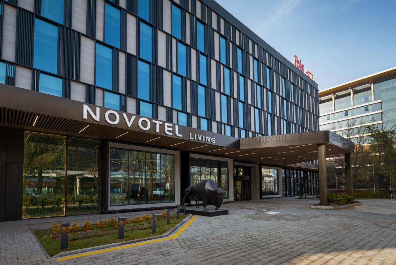 Novotel Living Almaty Jetisu Eksteriør bilde
