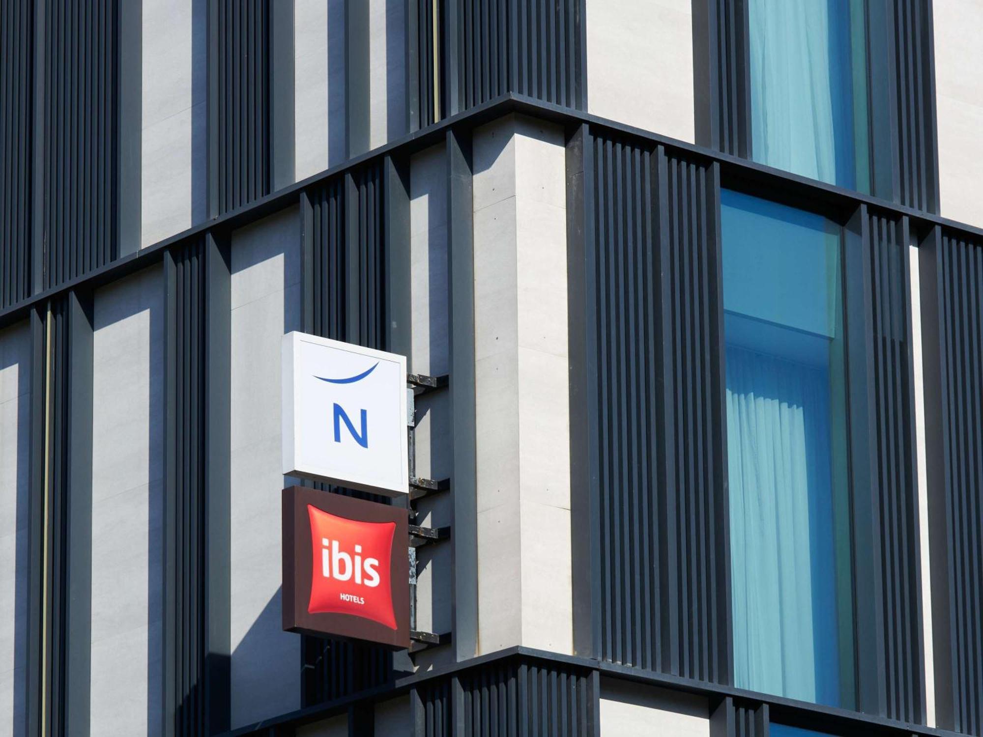 Novotel Living Almaty Jetisu Eksteriør bilde